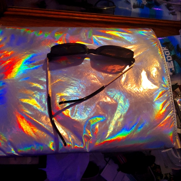 Sunglasses - Picture 1 of 3